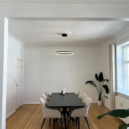 아파트 The Nordic Retreat - In Center 올보르